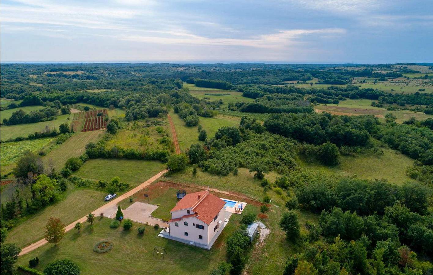 Hel semesterlägenhet, Lägenhet för 6 Personer med terass in Brajkovići, Central Istria
