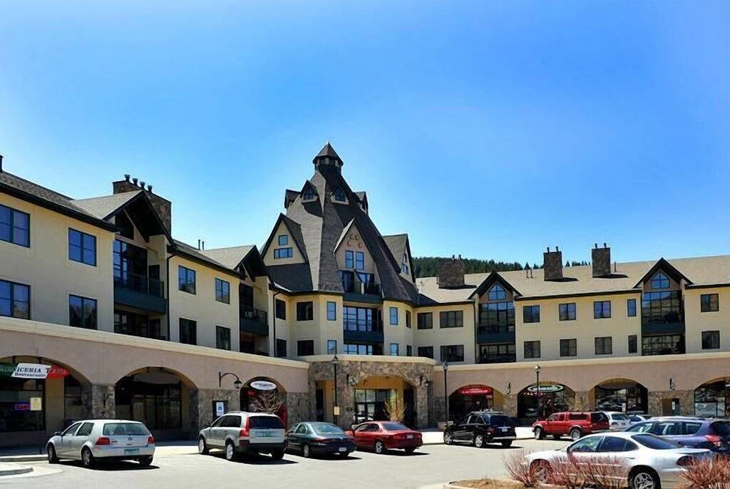 Ganze Wohnung, Sommerbuchungen sind möglich. Kommen Sie und genießen Sie die Berge in Avon, Beaver Creek
