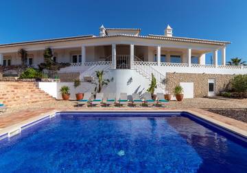 Villa for 8 People in Ferragudo, Faro District, Photo 1