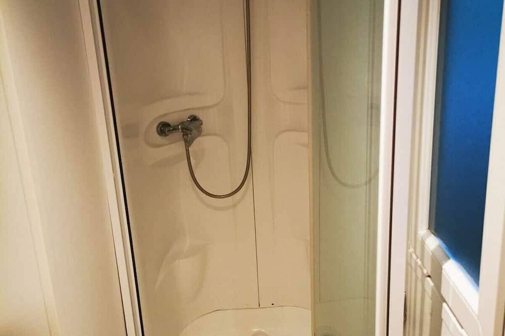 Entire apartment, Mobil Home  Chamonix/Mont Blanc in Passy, Pays du Mont-Blanc