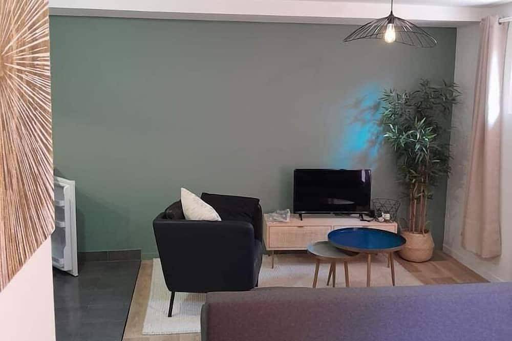 Entire apartment, Le Coucou-studio near train station in Saint-Brieuc, Côte de Goëlo