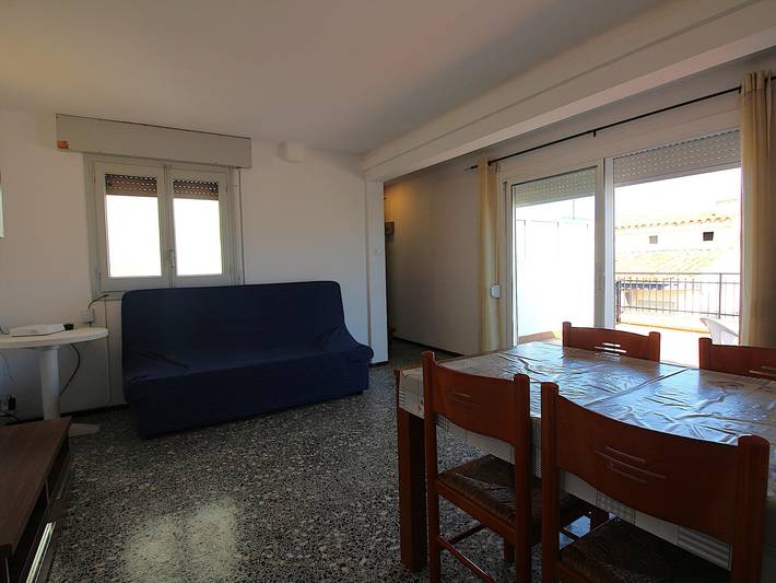 Ferienwohnung für 3 Personen, mit Terrasse in Llanca - 4