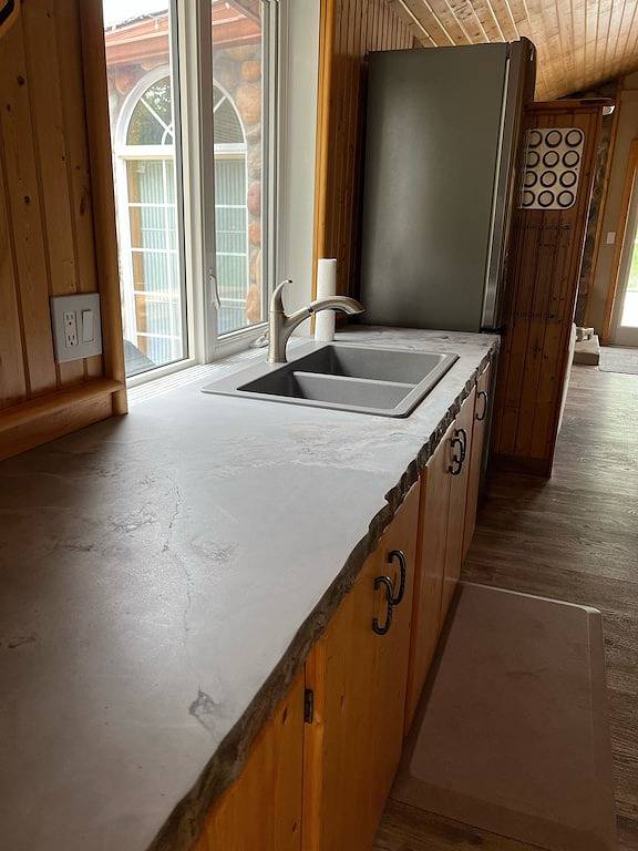 Holiday rental for 20 people, with balcony and garden as well as hot tub in Alberta