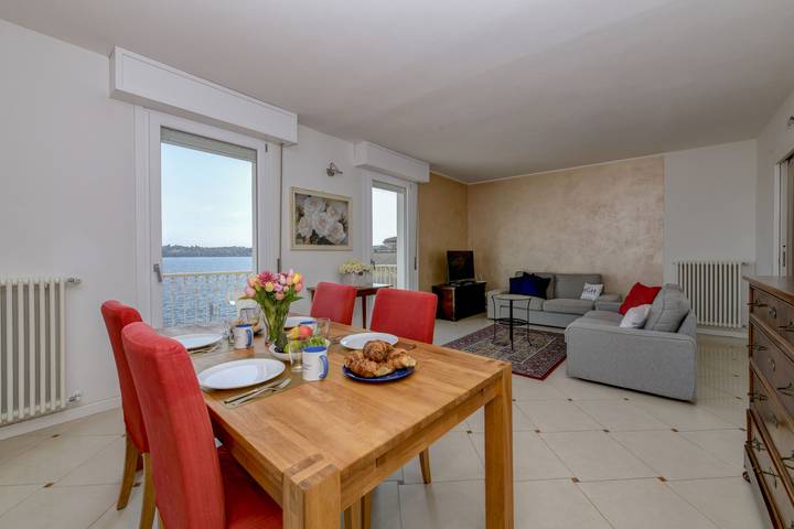 Ferienwohnung für 3 Personen, mit Balkon und Seeblick in Gardone Riviera - 2