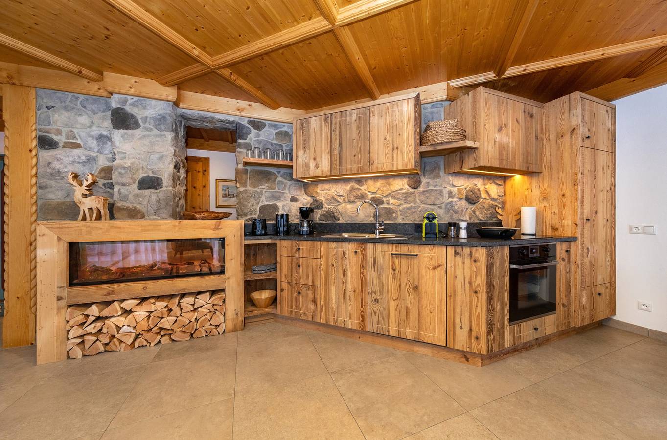 Appartement entier, Landhaus Simone - Alpenfeuer / Joker Card in Saalbach, Saalbach-Hinterglemm