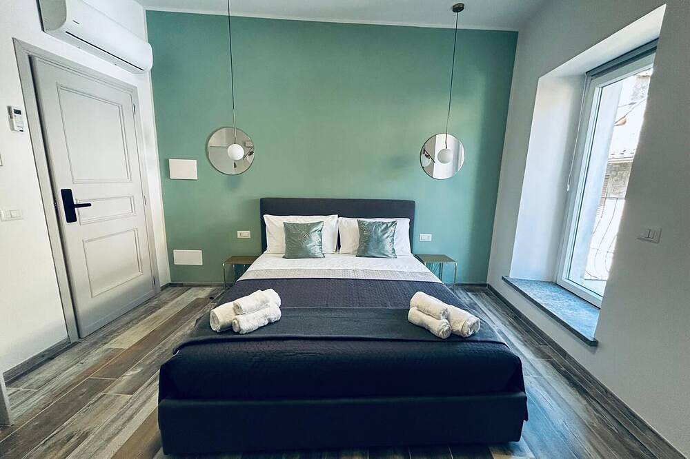 Welchome Vitorchiano double room with balcony  in Vitorchiano, Provincie Viterbo