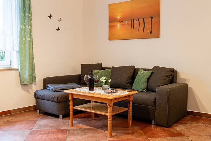 Ferienwohnung für 3 Personen, mit Terrasse in Gingst - 2