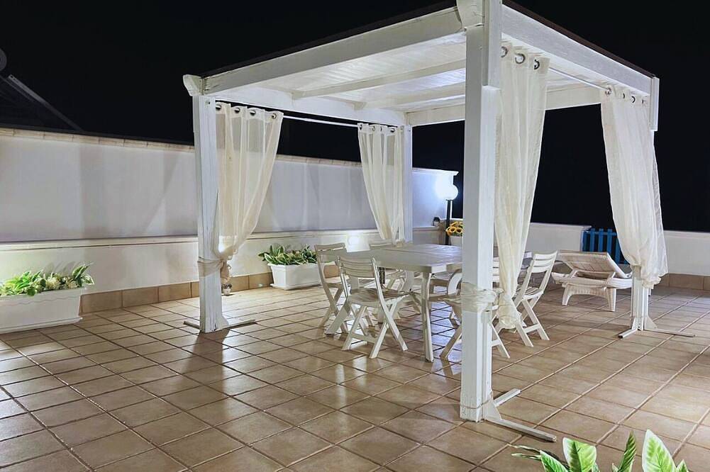 Appartamento intero, Maison Sur Mer - Saline dei Monaci - Casa a 50 metri dal mare nel Salento . in Specchiarica, Manduria