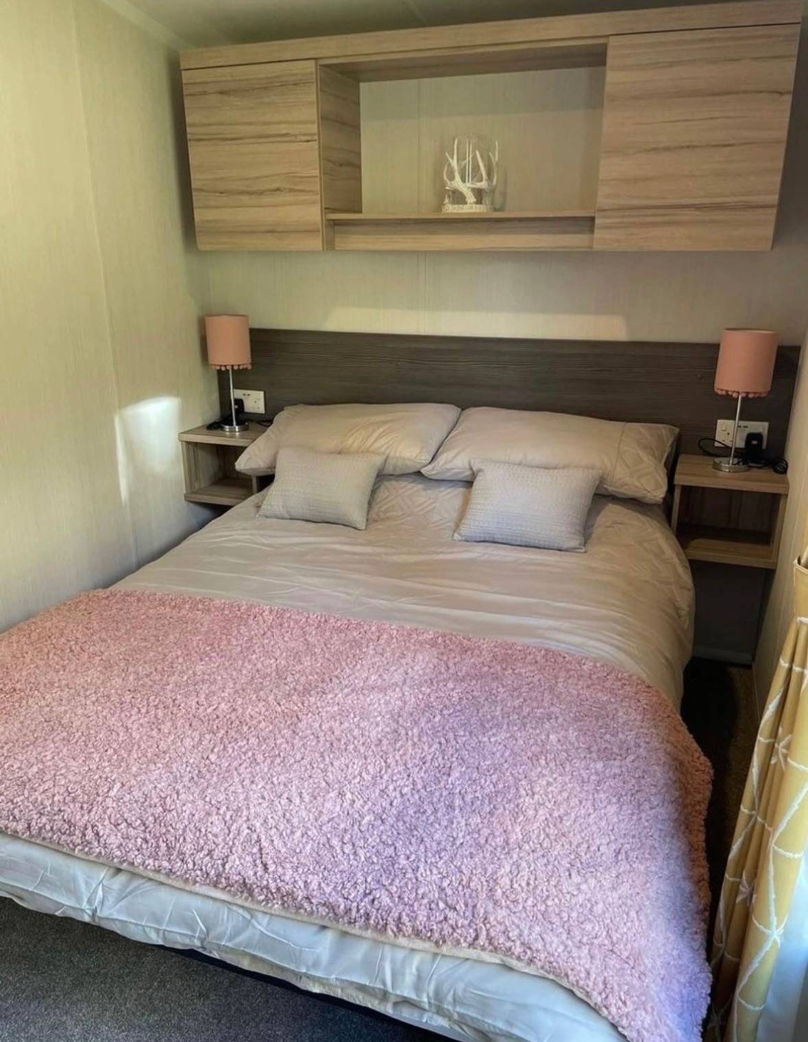 Beverley bay 2-Bed Caravan, Sleeps 6, Pet Friendly in Goodrington, Paignton