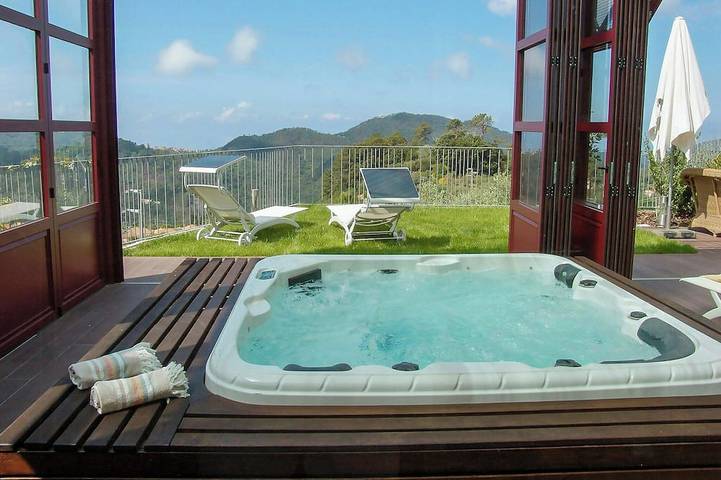Holiday home for 8 people, with garden, with pets - 1