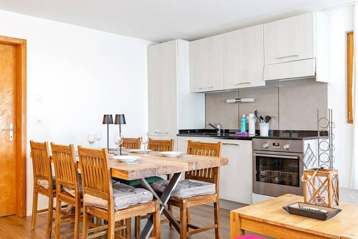 Gîte pour 4 personnes, avec terrasse, animaux acceptés dans Axalp - 3