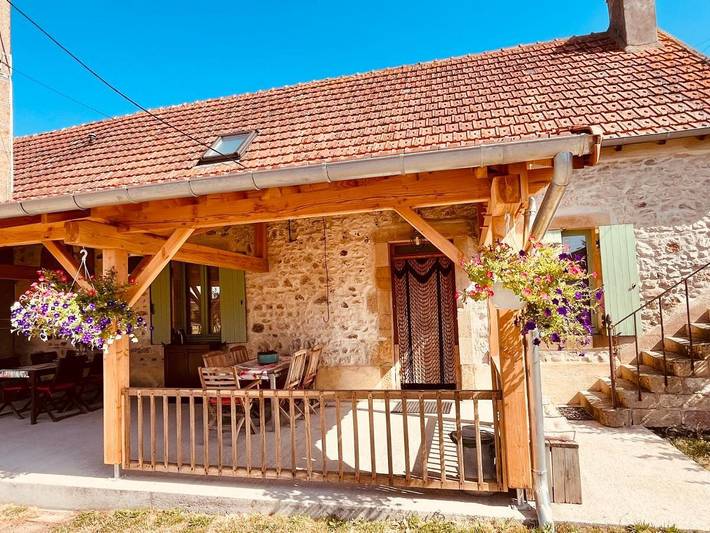 Chambre d’hôte pour 5 personnes, avec vue et jardin dans Allier - 4