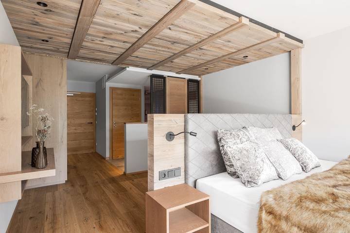 Hotel für 3 Personen, mit Garten und Pool sowie Sauna und Ausblick, mit Haustier im Lechtal - 4