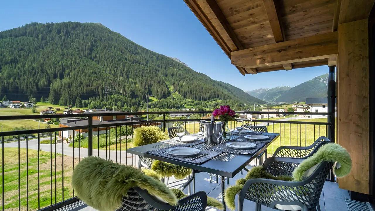 Geheel vakantieappartement, Ferienwohnung für 4 Personen (70 m²) in St. Anton am Arlberg in Lechtal Alps, Pettneu am Arlberg