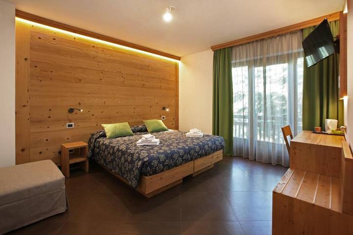 Hotel per 3 persone, con balcone e panorama in Sauze d'Oulx
