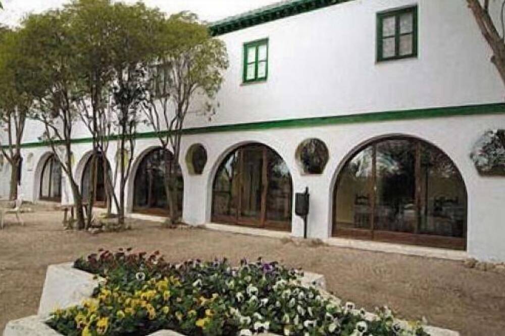 Casa rural Los Cerrillos para 20 personas in Argamasilla de Alba, Provincia de Ciudad Real