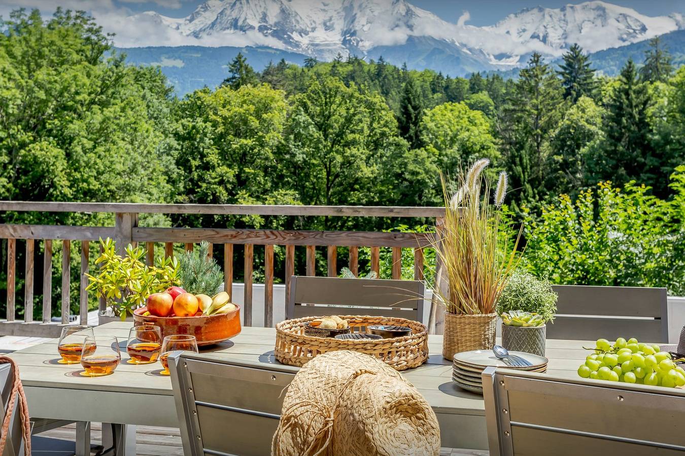 Jacuzzi, sauna et vues sur le mont Blanc - Ovo Network in Domancy, Pays du Mont-Blanc