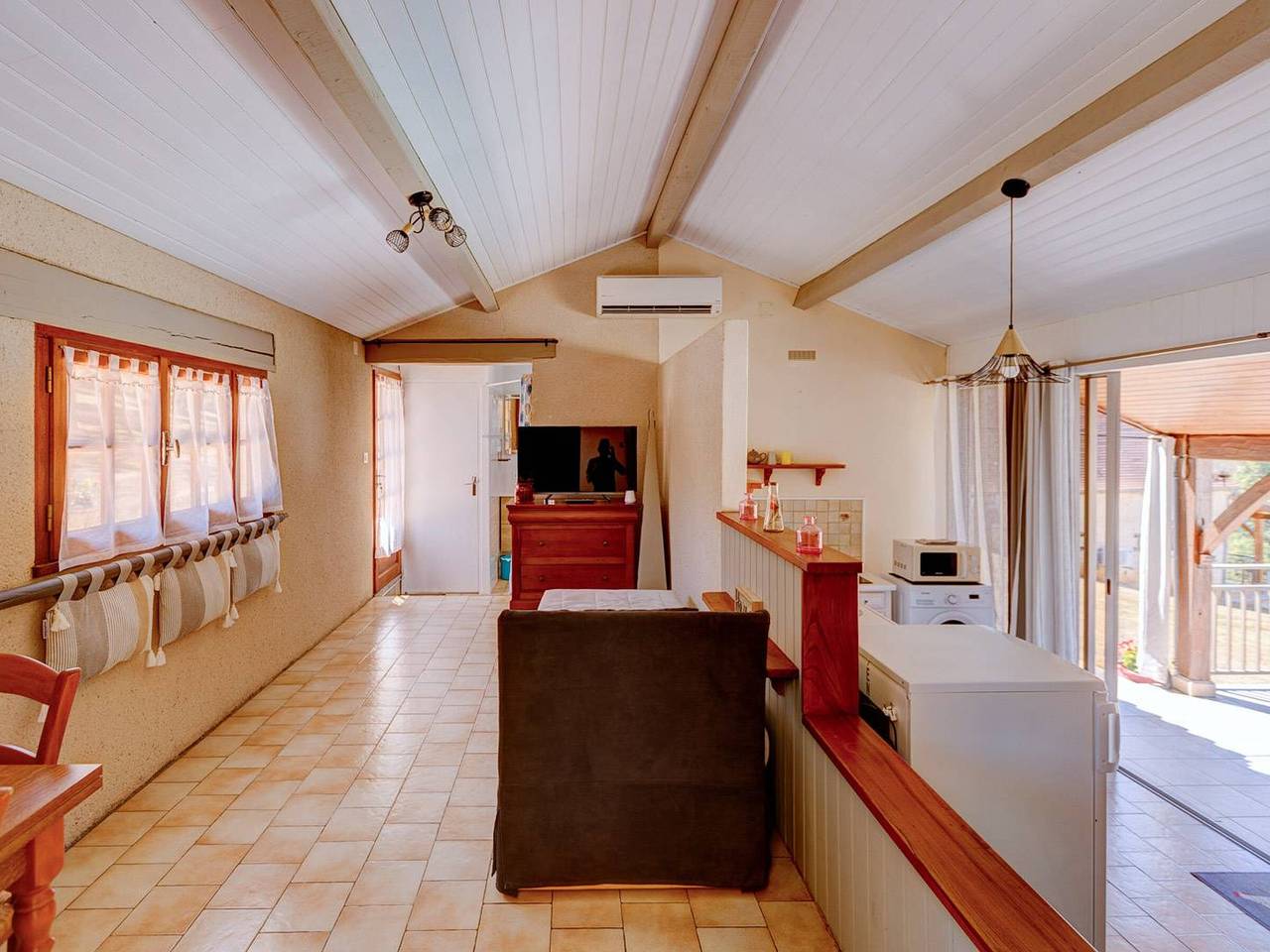 Ferienhaus für 4 Personen, große Terrasse und Garten in Gourdon, Lot