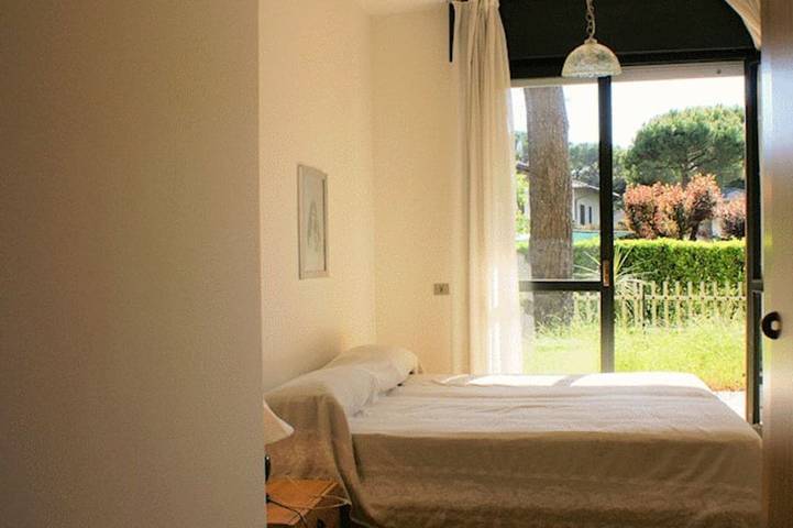 Appartement entier, Un refuge de vacances en bord de mer à Lignano avec piscine in Lignano Riviera, Lignano Sabbiadoro