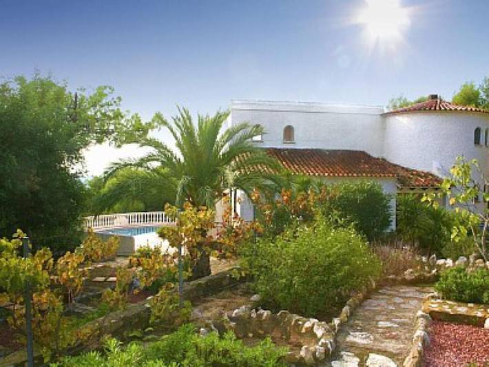 Casa rural para 7 personas, con piscina y jardín además de vistas al lago y vistas en Altea - 2
