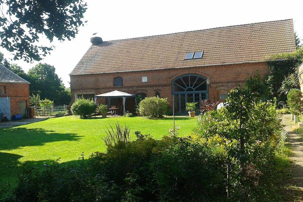 Ganze Wohnung, Urlaub auf dem Lindenhof - Ferienwohnung Elbe in Wahrenberg, Aland