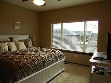 Vacation House for 14 Guests in Iowa, USA, Picture 3