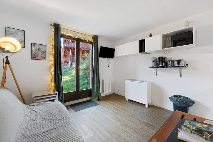 Estudio entero, Estudio 'Le Refuge Douillet' con vistas a la montaña y terraza privada in La Plagne, La Plagne-Tarentaise