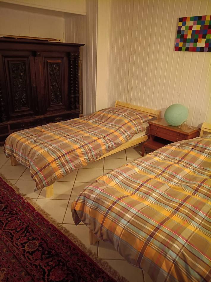 Ganze Wohnung, Ferienwohnung 'in Berlin' mit privatem Garten und WLAN in Berlin Schmargendorf, Berlin