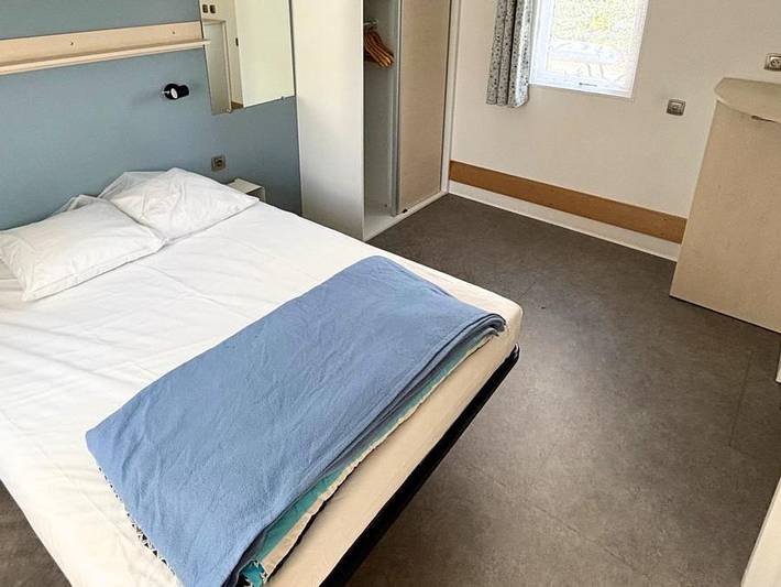 Mobil home pour 4 personnes, avec bassin pour enfant à Reynès - 4