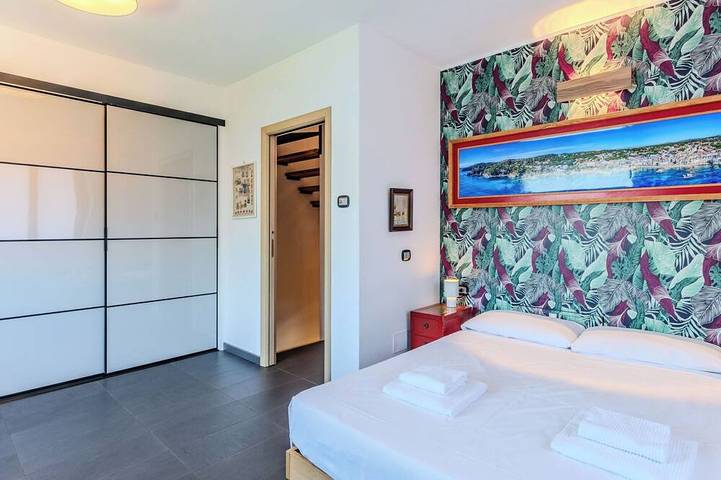 Wunderbares alleinstehendes Ferienhaus für 6 Leute mit  W-Lan, Klimaanlage, Tv und Terrasse in Dorio, Gemeinde Dorio