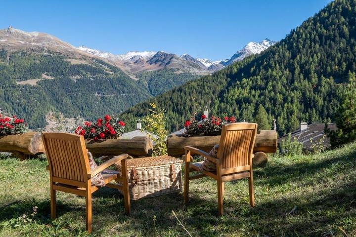 Gîte pour 10 personnes, avec jardin ainsi que sauna et vue dans Grimentz - 4