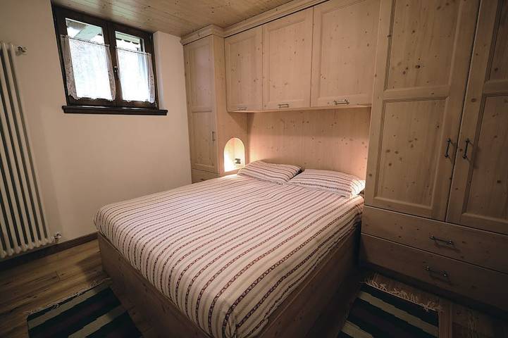 Hübsche Zwei-Zimmer-Wohnung im alpinen Stil in Madesimo (Dorf), Madesimo