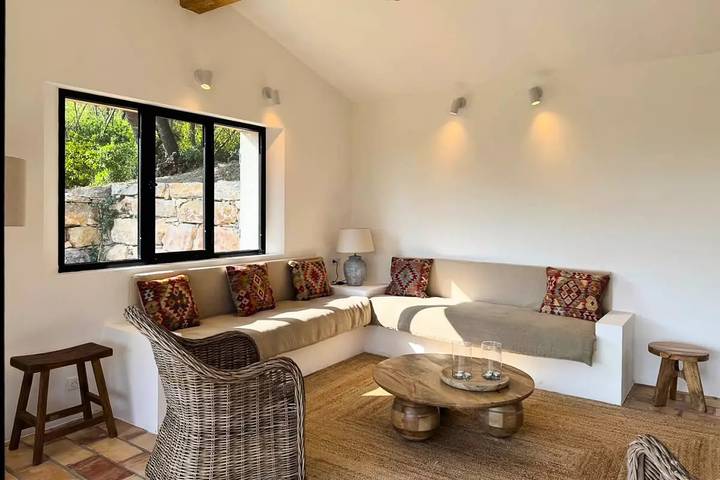Villa pour 4 personnes, avec jardin et piscine à Montauroux