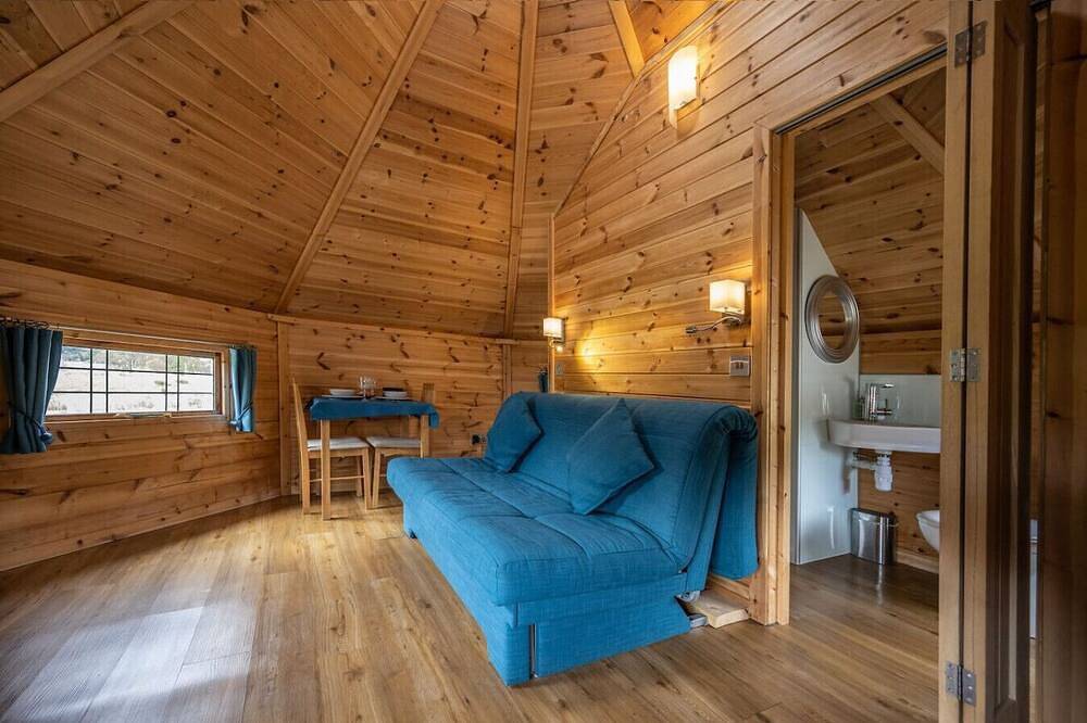 Leven View Lodges Near Glencoe No1 Carness in Ballachulish, Highlands