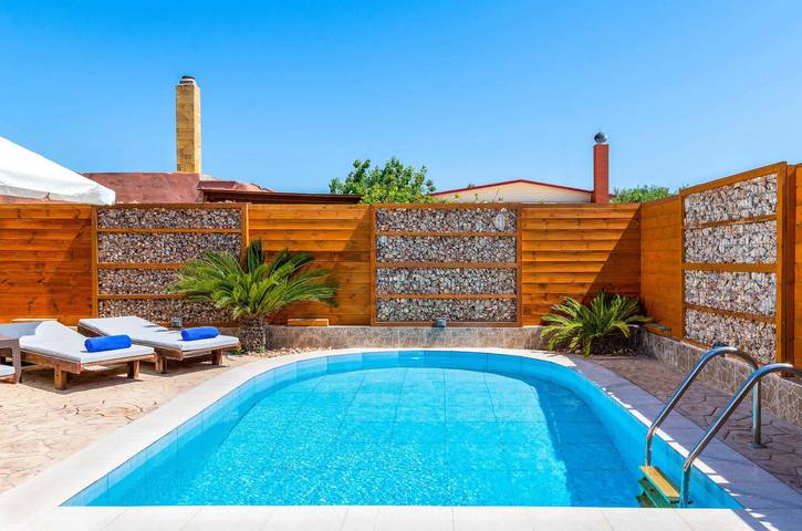 Ferienhaus für 6 Personen, mit Terrasse und Pool in Afantou - 4