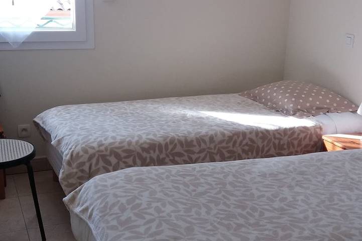 Villa pour 4 personnes, avec balcon ainsi que jacuzzi et piscine à Valras-Plage - 2