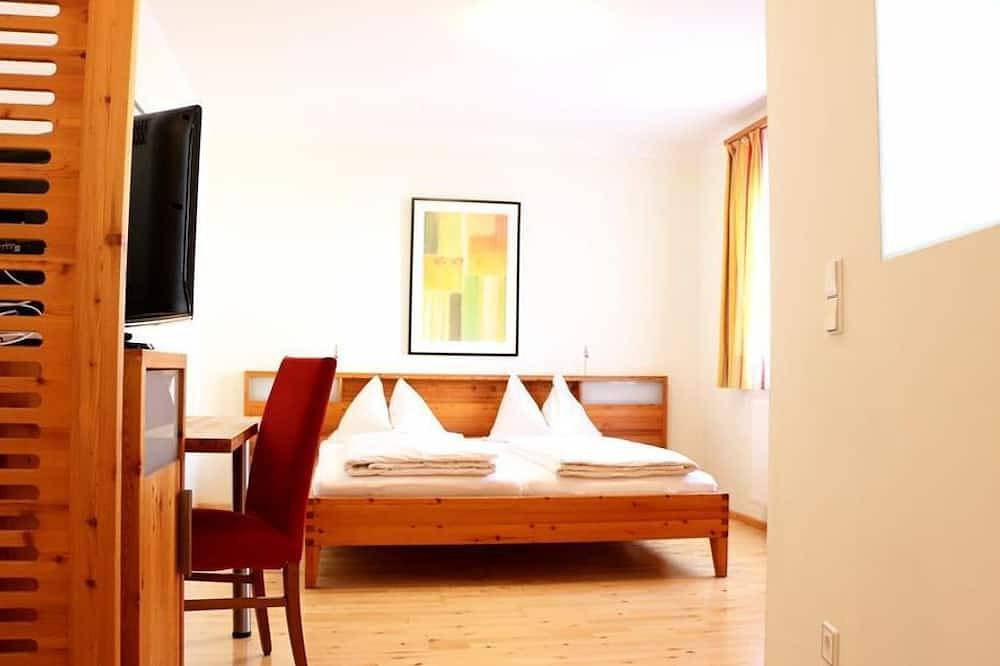 Doppelzimmer mit Dusche, Wc - Binggl, Hotel in Mauterndorf, Bundesland Salzburg