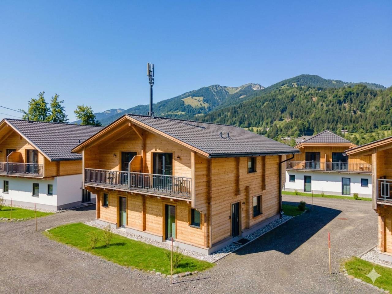Lovely holiday home on park near ski resort in Hermagor-Pressegger See, Distretto di Hermagor