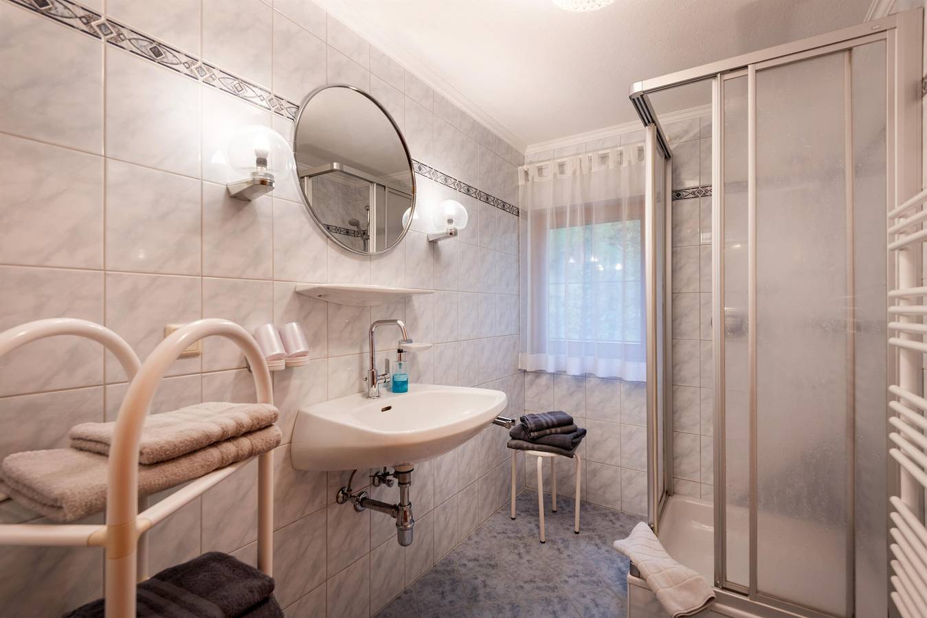 Ganze Ferienwohnung, Appartement "Panoramablick" 3 Schlafräume in Tuxer Alpen, Zellberg