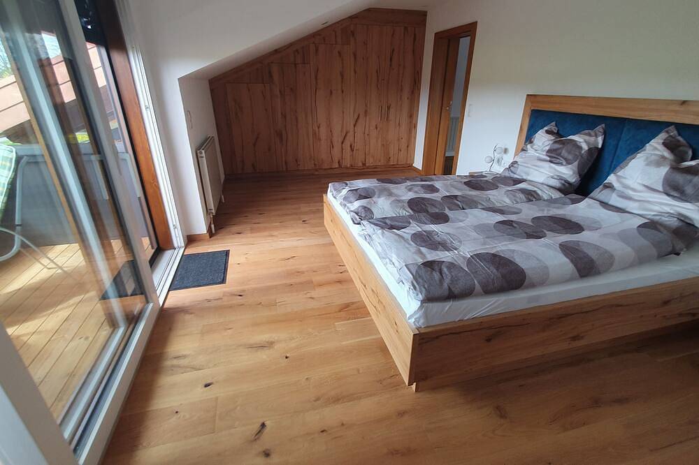 Ganze Wohnung, Ferienwohnung mit schönem Ausblick in Marktoberdorf, Bayerisch Schwaben