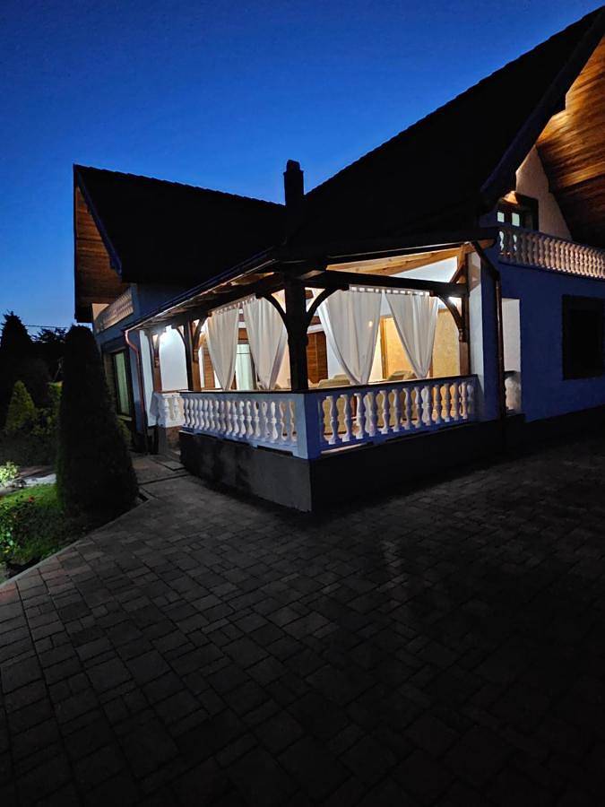 Villa pour 9 personnes, avec vue et jardin, adapté aux familles en Roumanie - 4