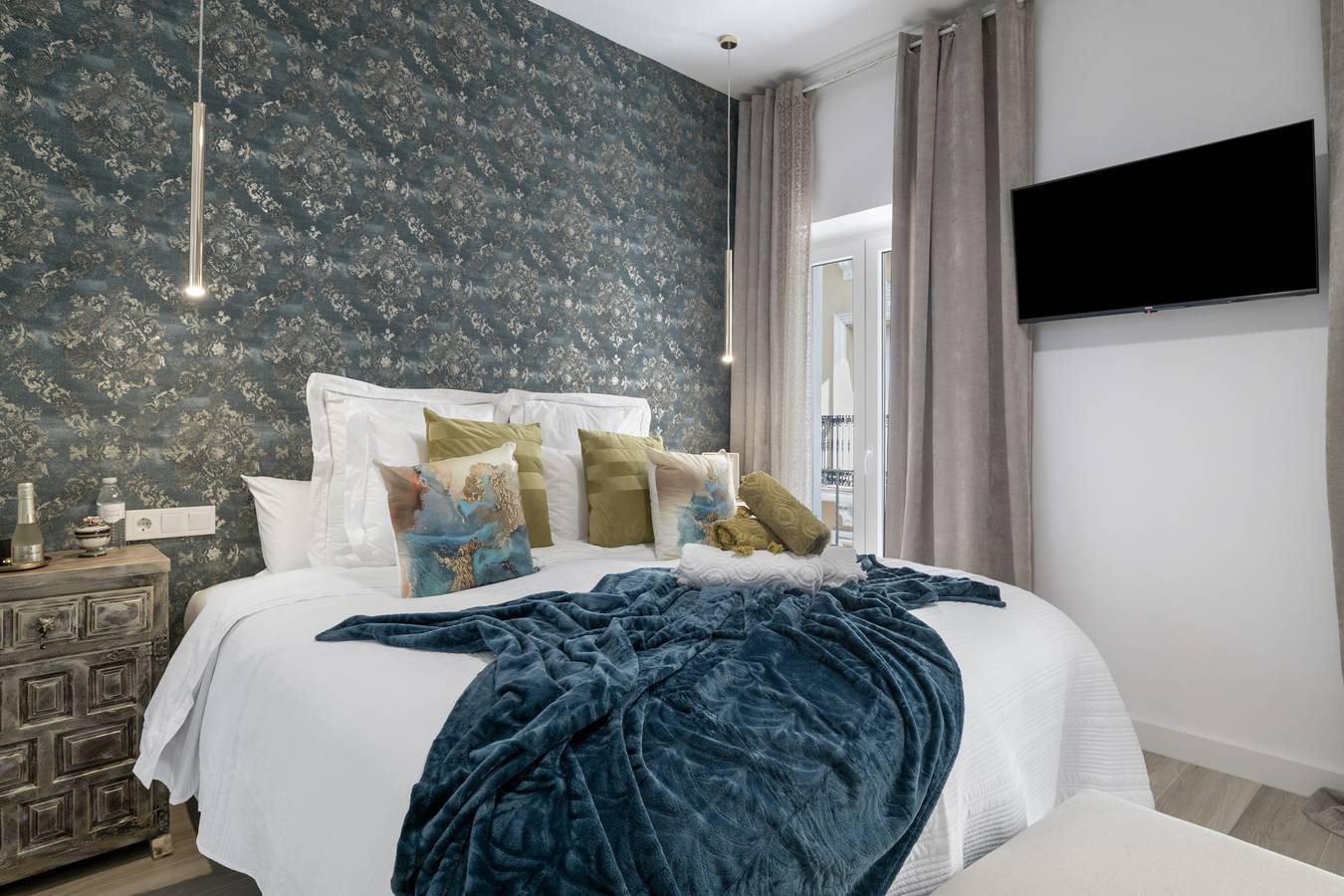 Room 'Suite Diamante' with Mountain View, Shared Terrace and Wi-Fi in Alcalá del Valle, White Villages
