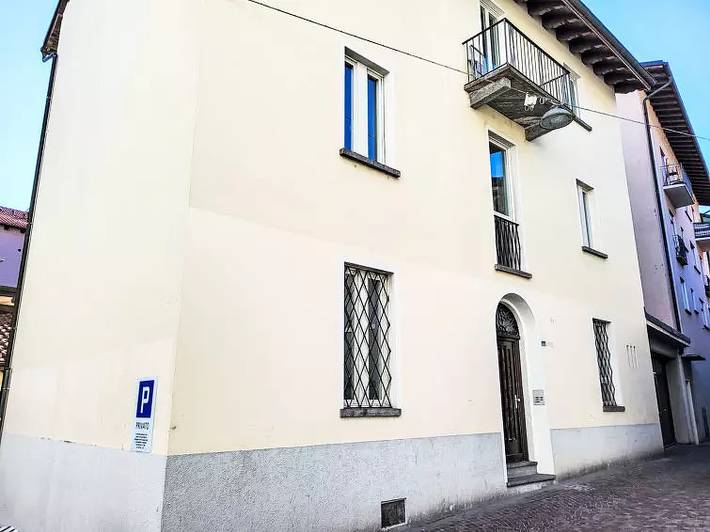 Ferienwohnung für 2 Personen, mit Balkon in Locarno