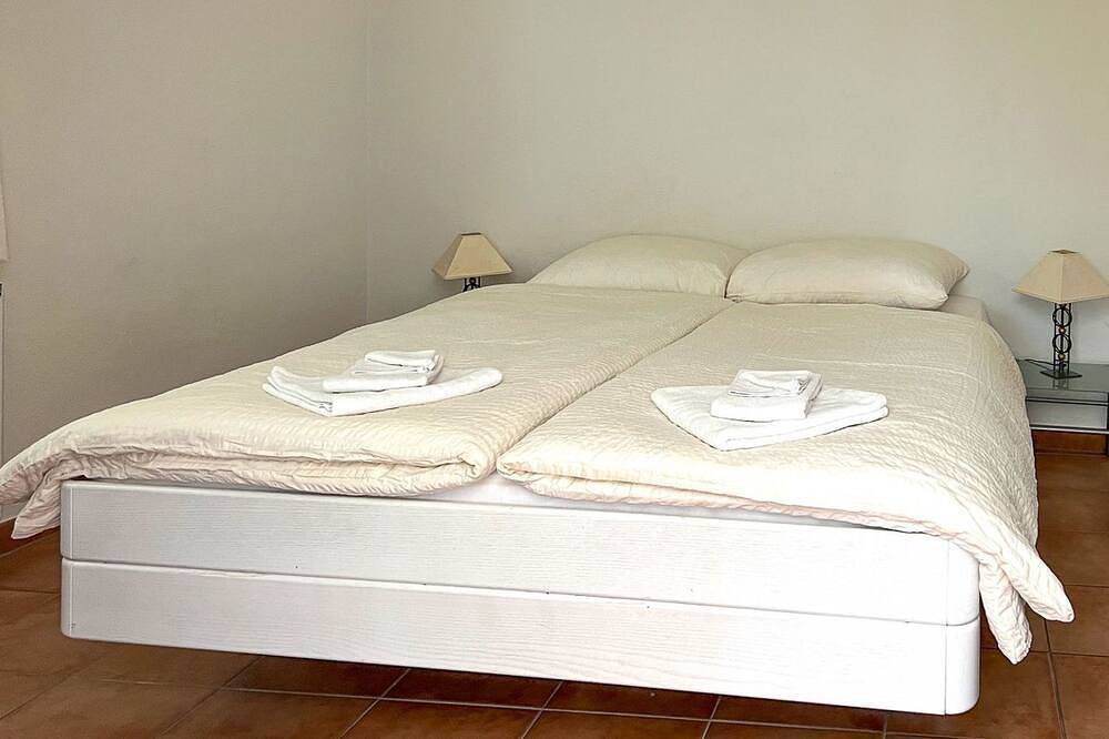 Casa Rustica unten in Porta (Brissago), Brissago