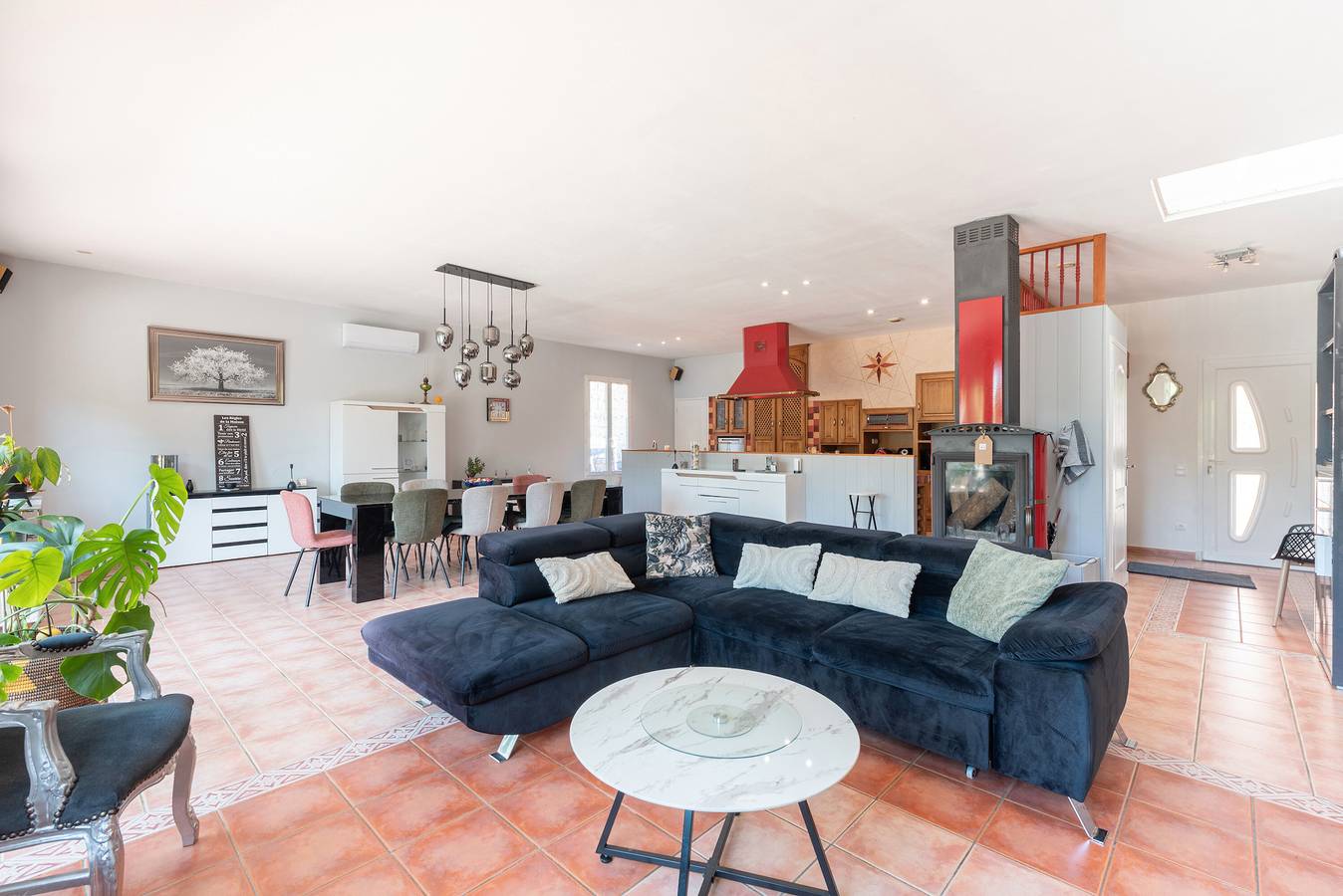 Maison de vacances 'Maison Zoé' avec piscine privée, terrasse privée et Wi-Fi in Saint-Laurent-de-Neste, Hautes-Pyrénées