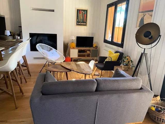 Cerca de la hermosa casa del lago con piscina privada para 7 personas in Lac de Lacanau, Lacanau