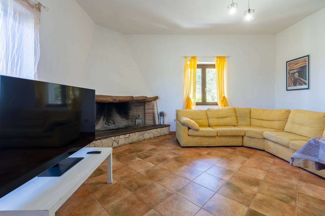 Appartamento intero, Appartamento 'Casa Orizzonte Anglona' con Terrazza Privata, Giardino Privato e Wi-Fi in Nulvi, Provincia di Sassari