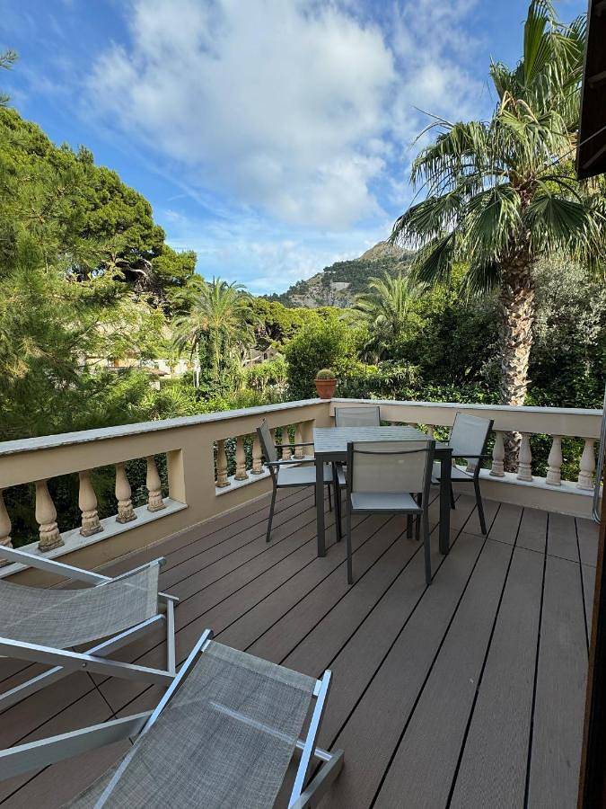 Apartamento de vacaciones para 3 personas, con vistas y jardín - 1