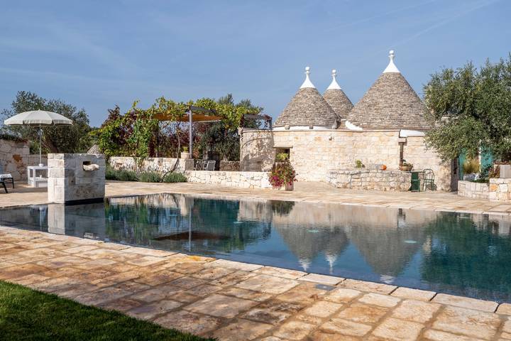 Maison de vacances pour 5 personnes, avec bassin pour enfant ainsi que jacuzzi et jardin à Locorotondo