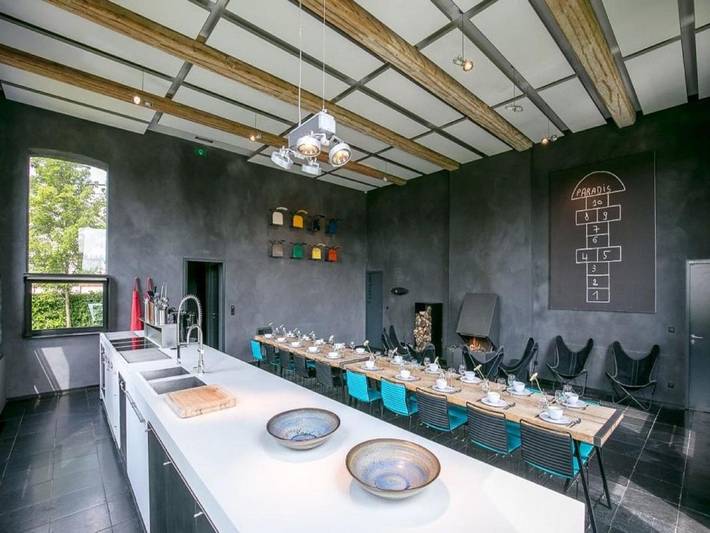 Location de vacances pour 21 personnes, avec jardin à Anhée - 2